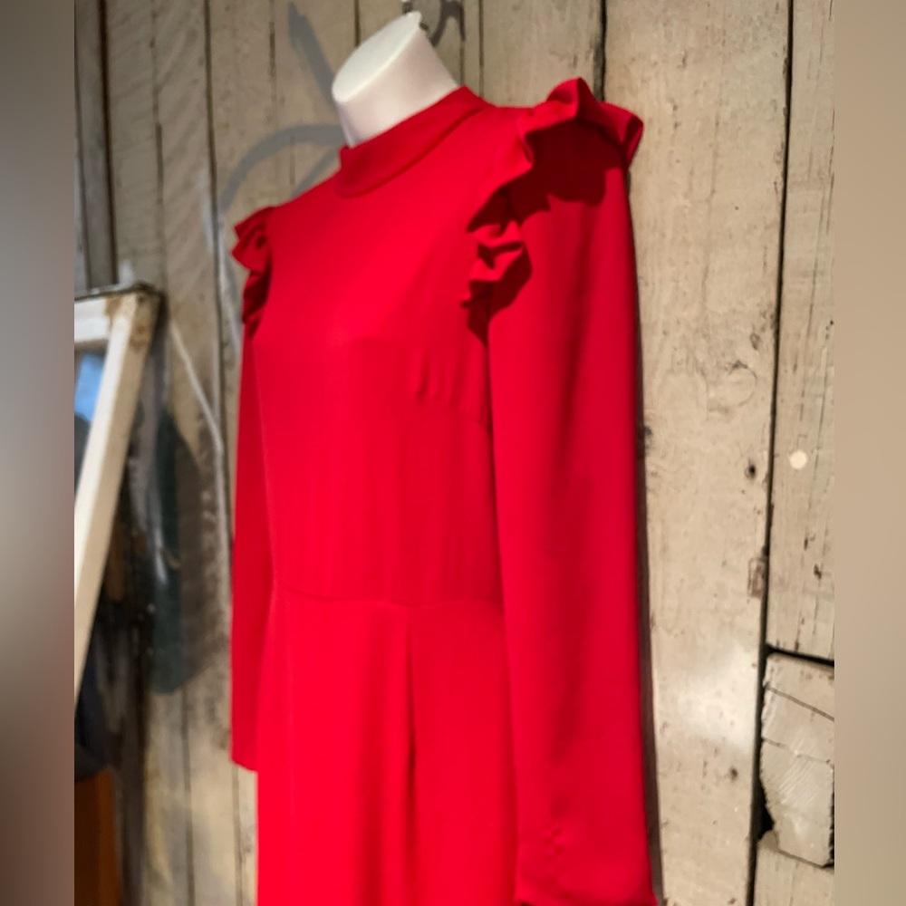 Camilyn Beth red maxi gown with long sleeves size 8 - Picture 7 of 8